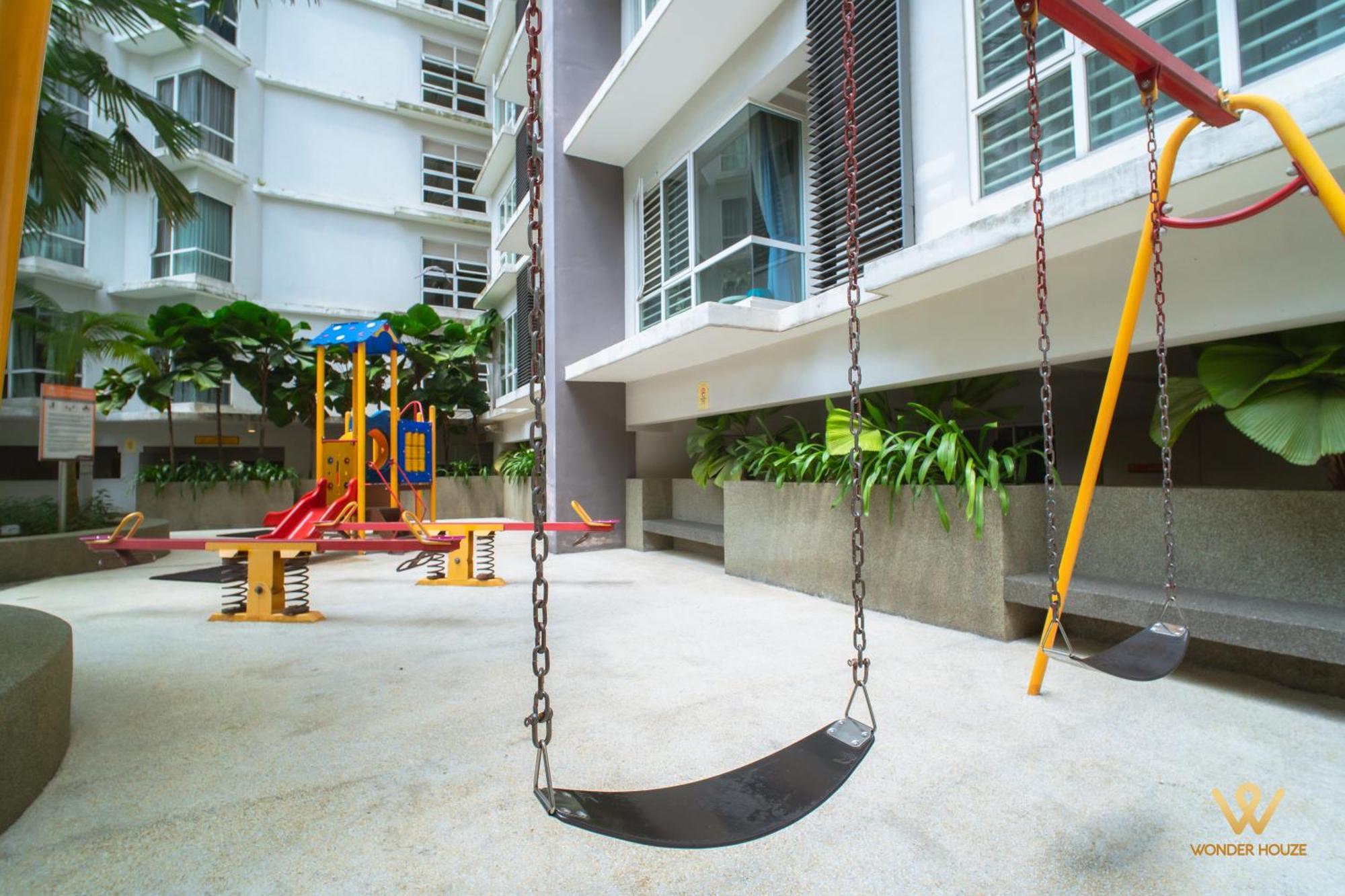 Cartoon Theme Staycation Near Bloomsvale At Oug 10 Mins To Midvalley *